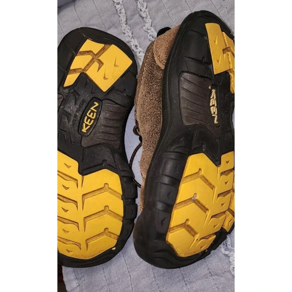 Keen Outdoor Youth Hiking Trail Shoe Boys Size 1 Brown Leather Low Top